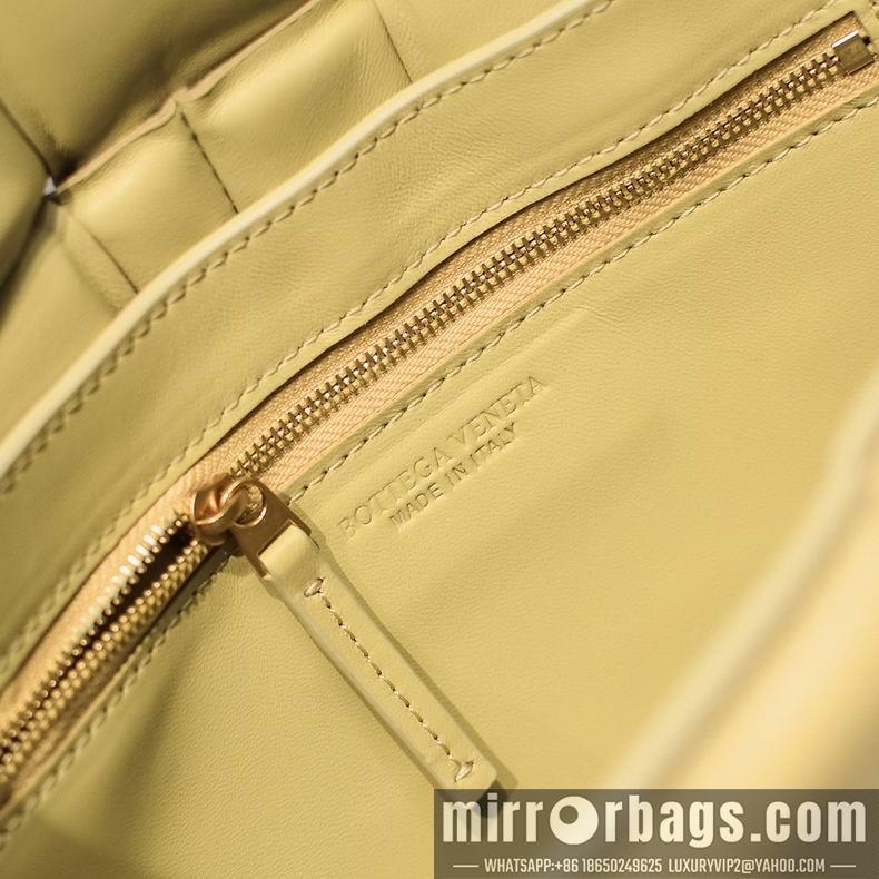 Bottega Veneta Replica Bags 6688 26x18x8 cm dl 9