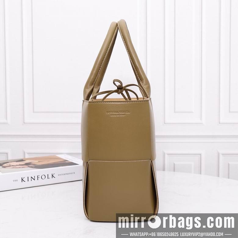 Bottega Veneta Replica Bags AD2218A 36X22X12