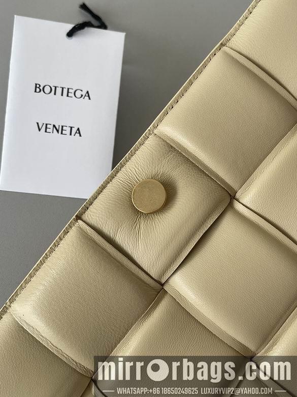 Bottega Veneta Replica Bags 70094 26x18x8cm BG 14