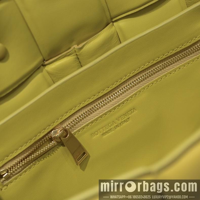 Bottega Veneta Replica Bags Cassstte 26x18x8 cm dl 4