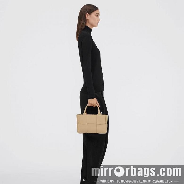Bottega Veneta Replica Bags 2236 25X16X8cm EL 5