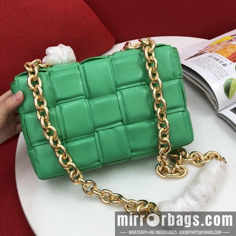 Bottega Veneta Replica Bags padded cassette 9942 26cm JY 6