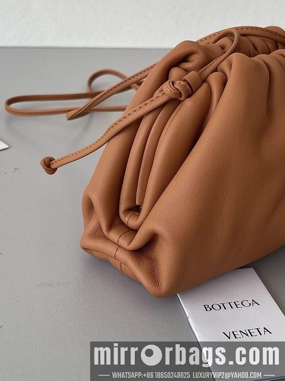 Bottega Veneta Replica Bags Pouch 23x13x5cm BG 7
