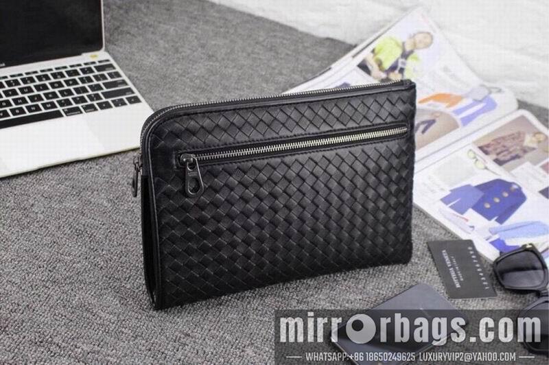 Bottega Veneta Replica Bags LT6136