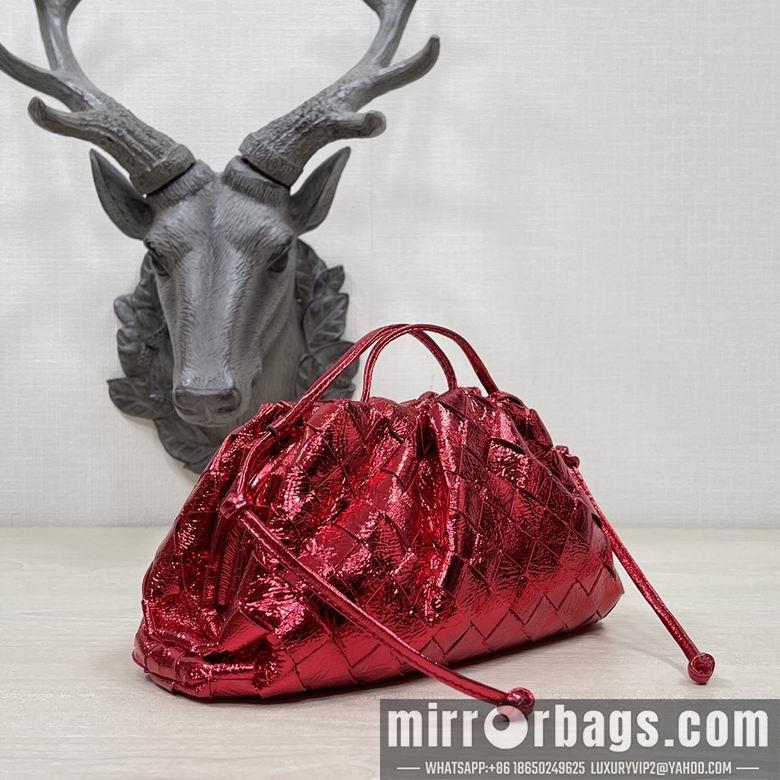 Bottega Veneta Replica Bags BV Pouch DL 3