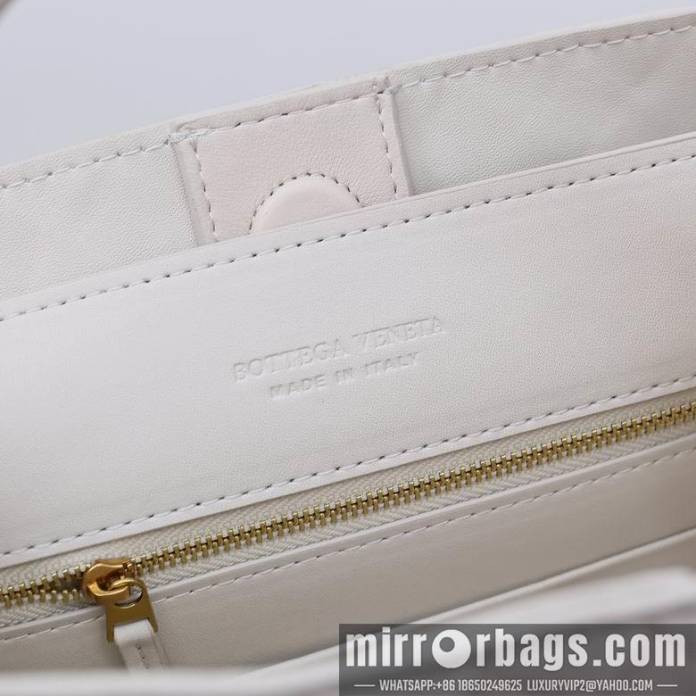 Bottega Veneta Replica Bags 5022 22X25X10.5cm XMY 5