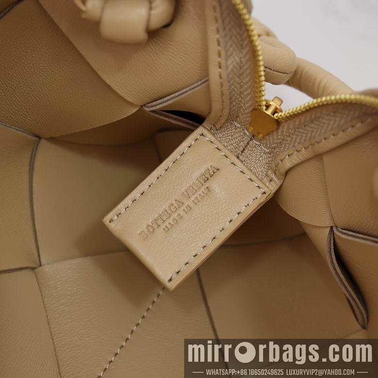 Bottega Veneta Replica Bags 2240-1 22X14.5X7.5cm EL 8