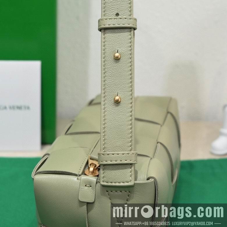 Bottega Veneta Replica Bags 9305 23.5X10X10cm EL 4