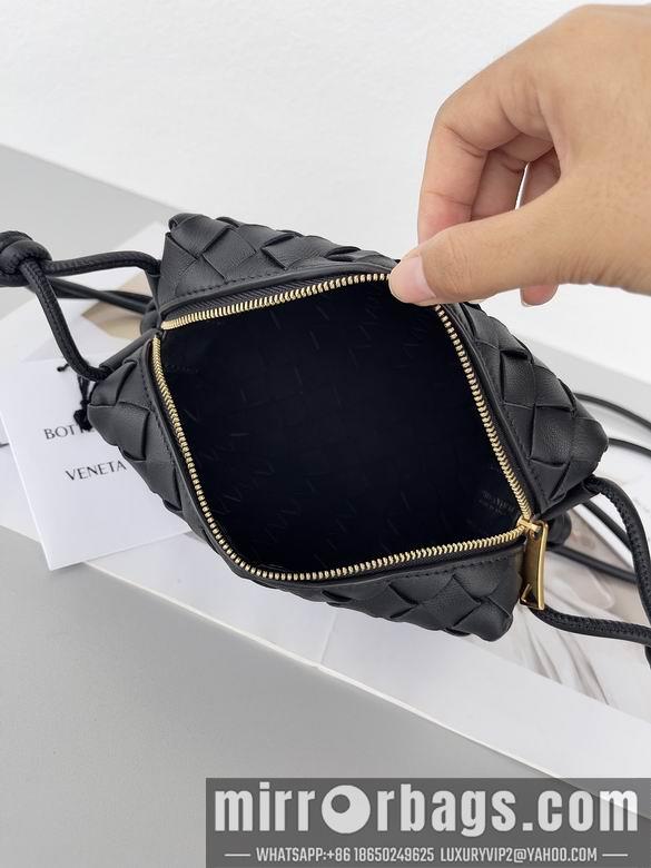 Bottega Veneta Replica Bags Loop 680254 17x10x6cm BG 2
