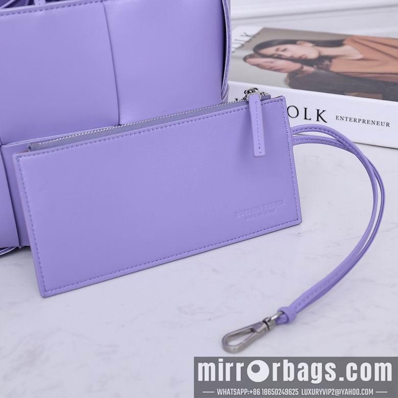 Bottega Veneta Replica Bags 2236 25X16X8cm EL 12