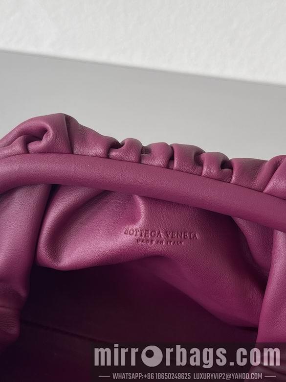Bottega Veneta Replica Bags Pouch 23x13x5cm BG 16