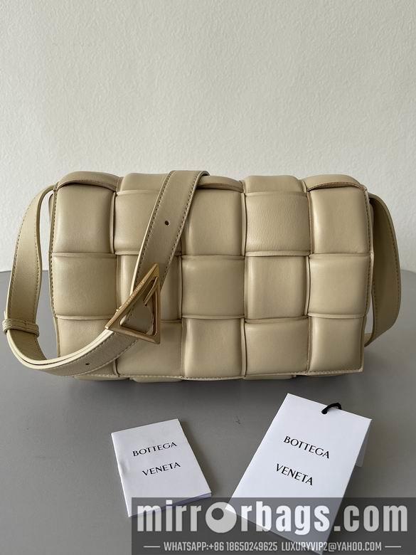 Bottega Veneta Replica Bags 70094 26x18x8cm BG 14