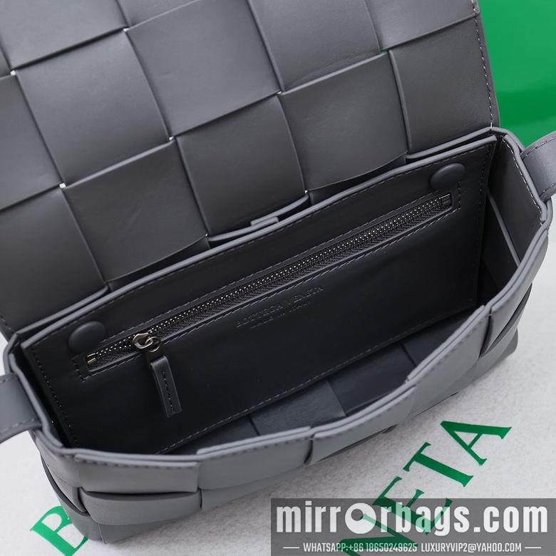 Bottega Veneta Replica Bags Cassette 3029 23X15X5.5cm XMY 11