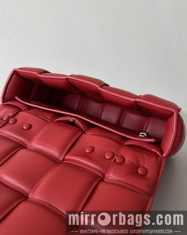 Bottega Veneta Replica Bags 631421 26x18x6cm BG 8