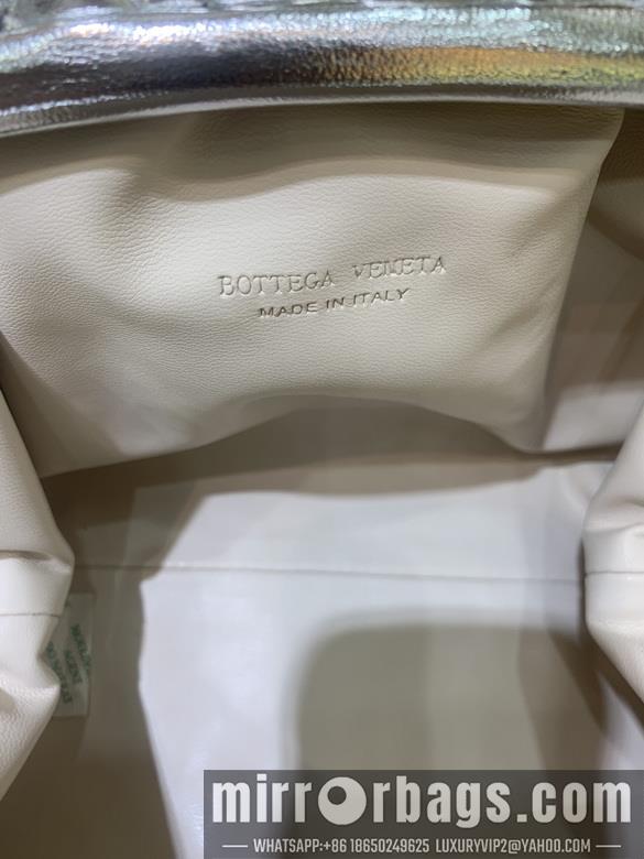 Bottega Veneta Replica Bags The pouch 9918B 32cm JY 2colour