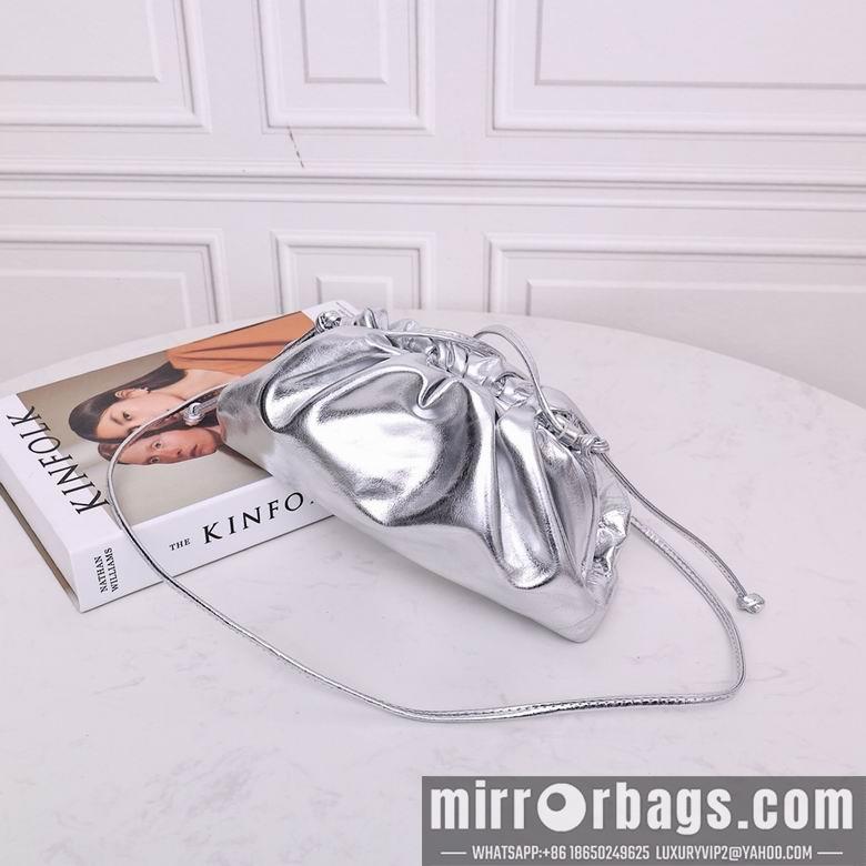Bottega Veneta Replica Bags Pouch 22x10x6cm DL 5