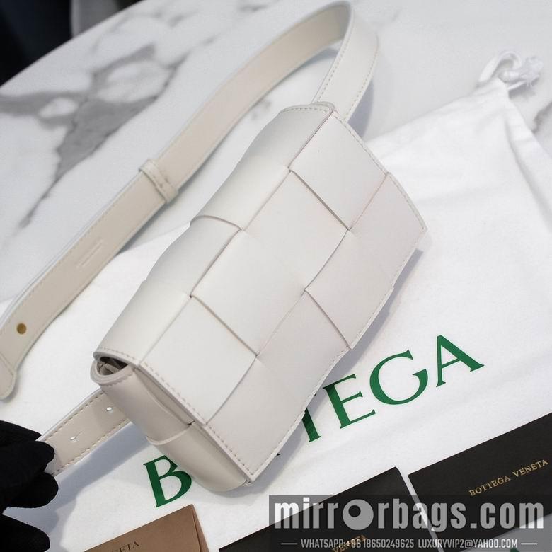 Bottega Veneta Replica Bags 6815 17.5x9.5x5cm DL 7
