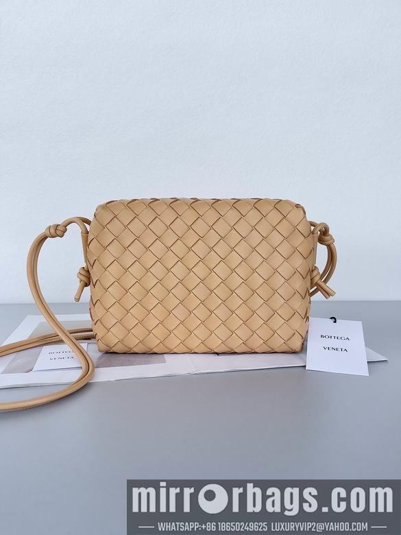 Bottega Veneta Replica Bags 680255 25x15x8cm BG 3