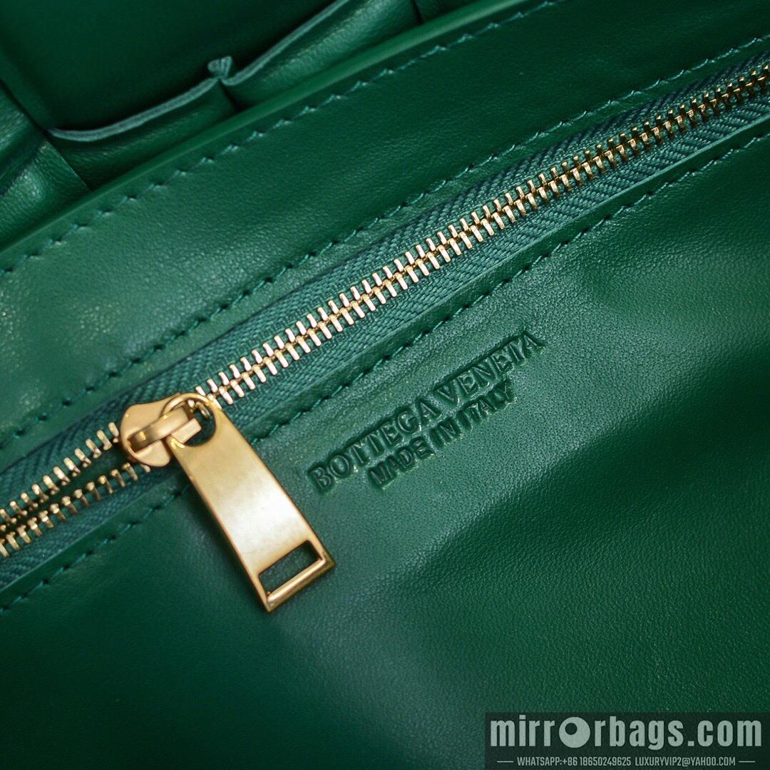 Bottega Veneta Replica Bags Cassstte 26x18x8 cm dl 12