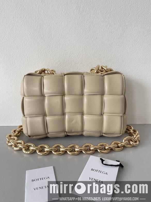 Bottega Veneta Replica Bags 631421 26x18x6cm BG 10