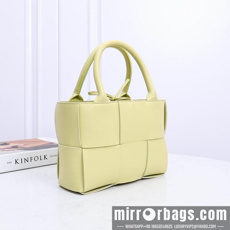 Bottega Veneta Replica Bags 2236 25X16X8cm EL 3