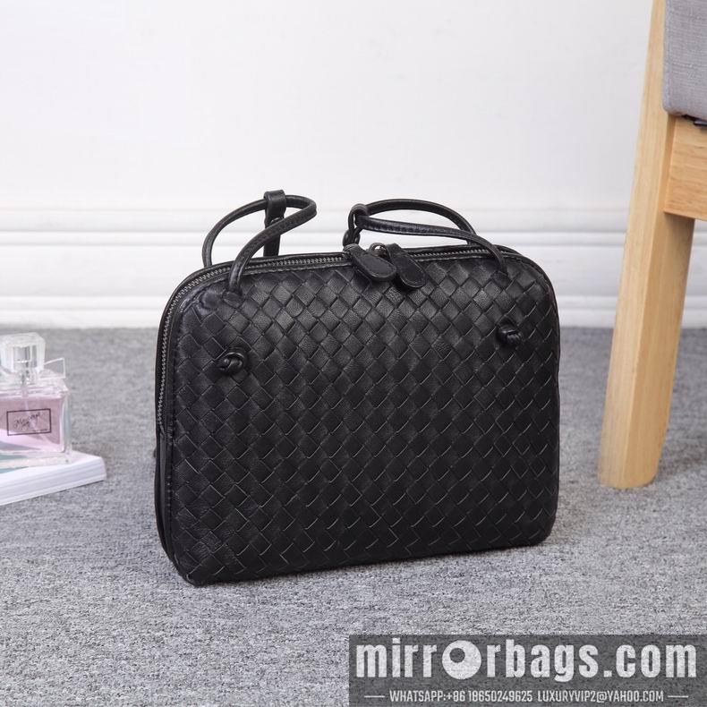 Bottega Veneta Replica Bags 25x19x5 cm dl