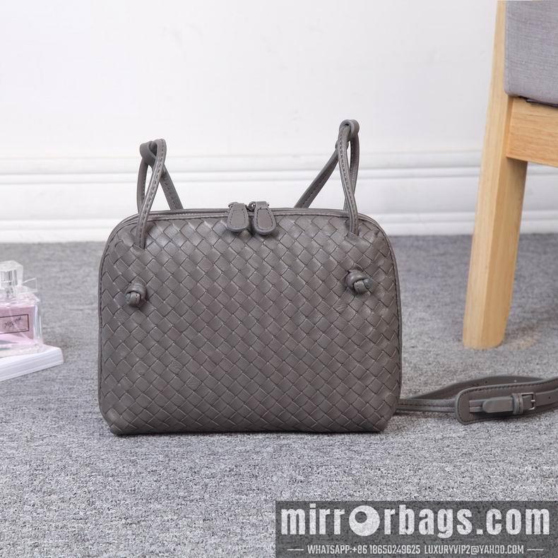 Bottega Veneta Replica Bags 25x19x5 cm dl