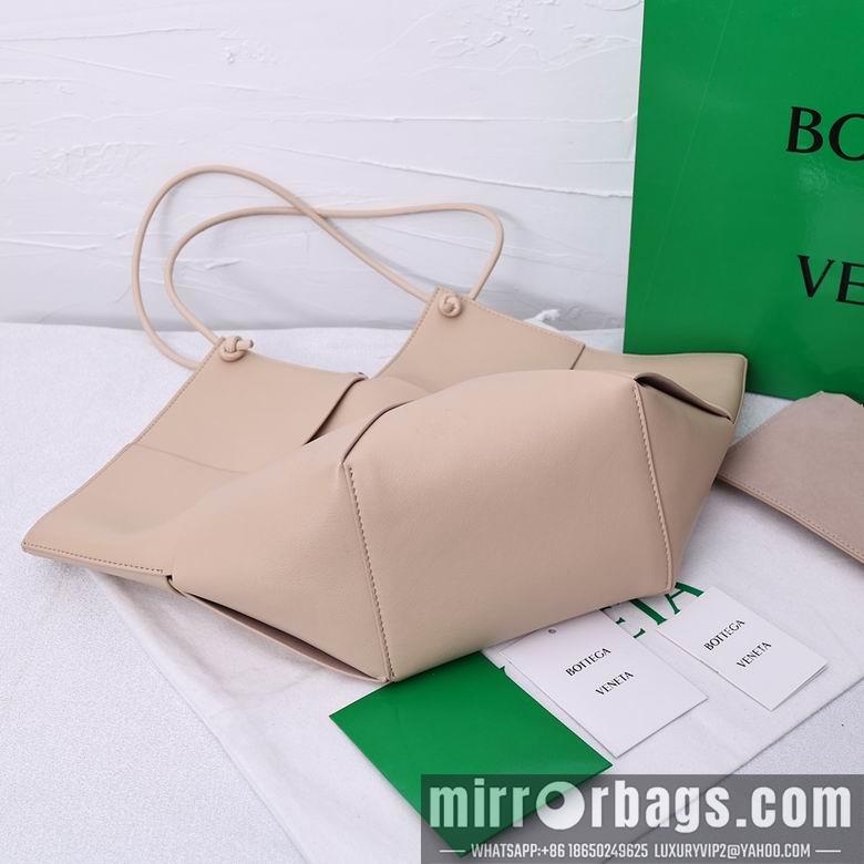 Bottega Veneta Replica Bags 6006 17X48X34X12cm XMY 5
