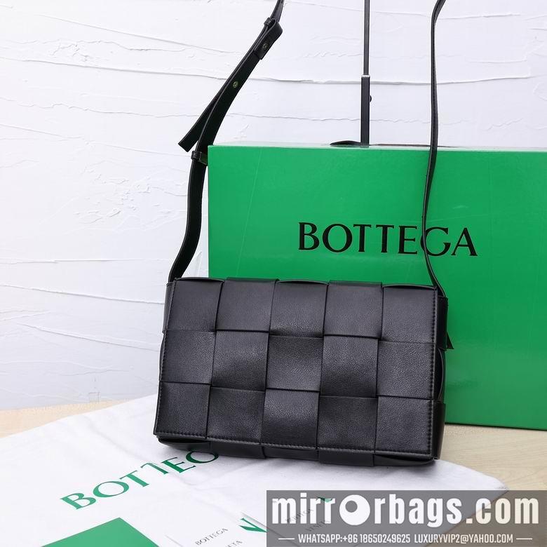 Bottega Veneta Replica Bags Cassette 3030 26X8X18cm XMY 9