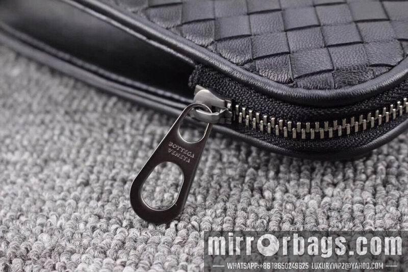 Bottega Veneta Replica Bags LT6136