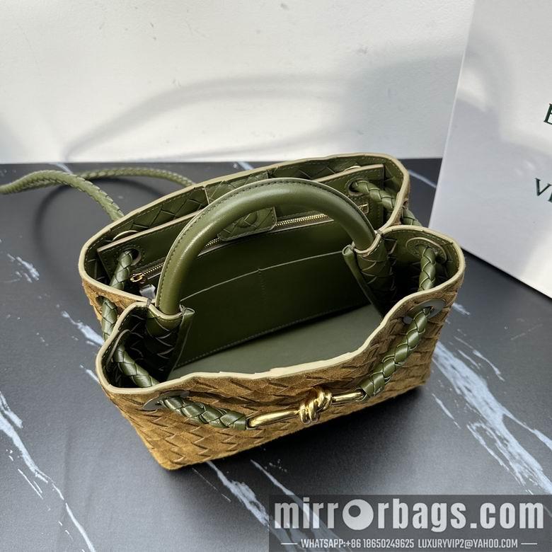 Bottega Veneta Replica Bags Andiamo 6015 25X22X10.5cm BG 4