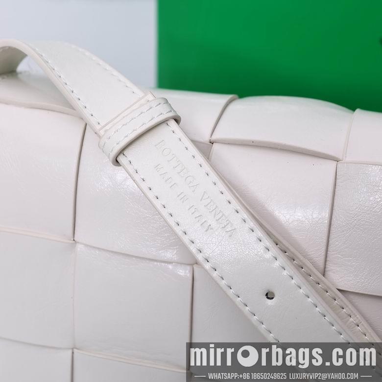 Bottega Veneta Replica Bags 3040 23X15X5cm XMY 5