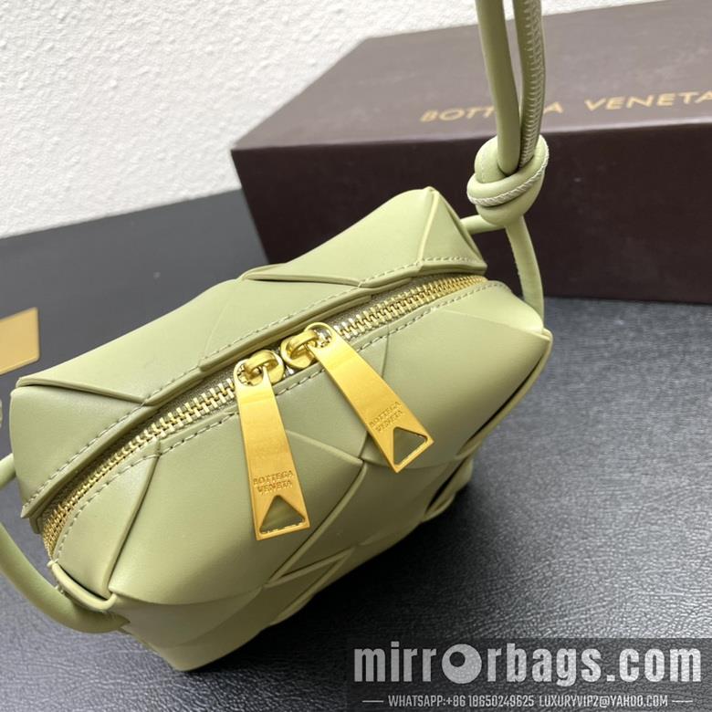 Bottega Veneta Replica Bags cassette 8855 17X17X11cm JY 1