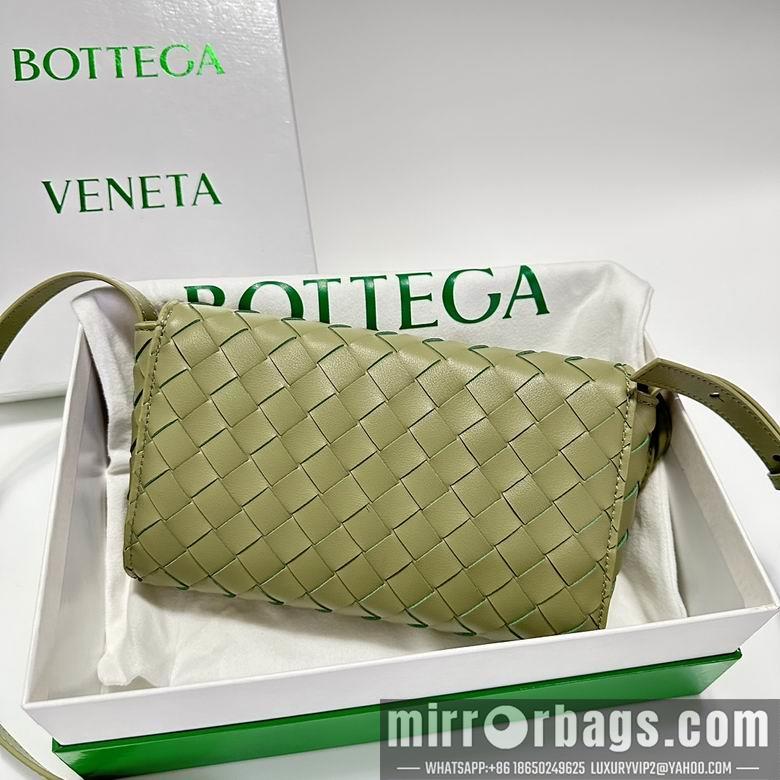 Bottega Veneta Replica Bags Andiamo 6335 13.5X21.5X4.5cm XMY 2