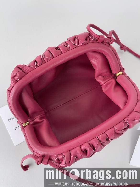 Bottega Veneta Replica Bags pouch 22x12x7cm BG 15
