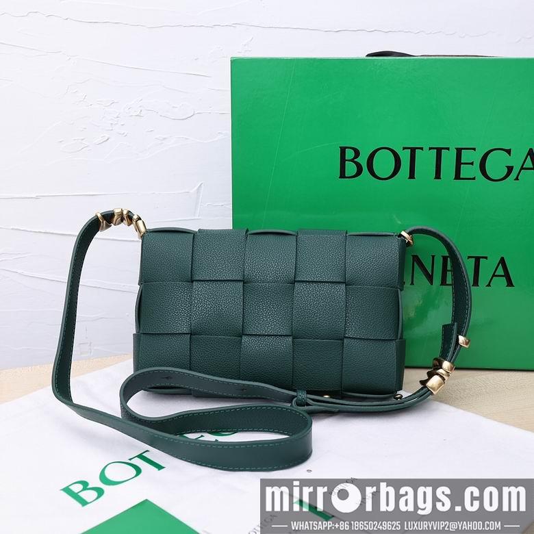 Bottega Veneta Replica Bags Cassette 3030-1 23X15X5.5cm XMY 5