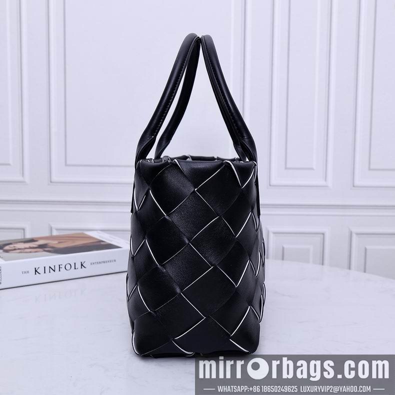 Bottega Veneta Replica Bags Cabat 2291 33x23x12 cm dl
