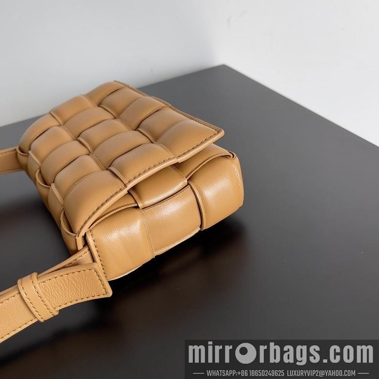 Bottega Veneta Replica Bags Padded 20x7x12.5cm BG 1