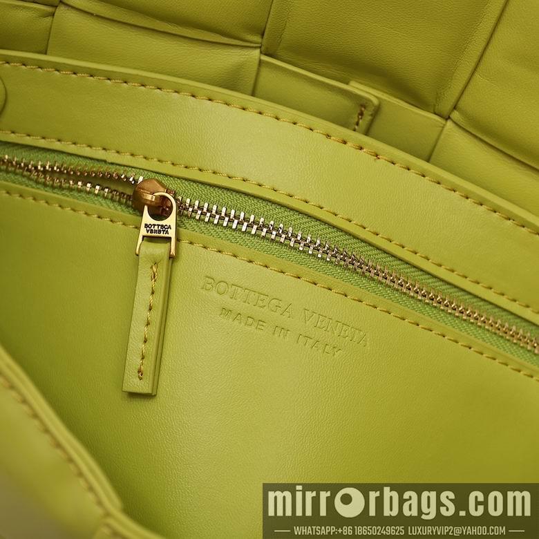Bottega Veneta Replica Bags 3032 26X8X18cm XMY 3