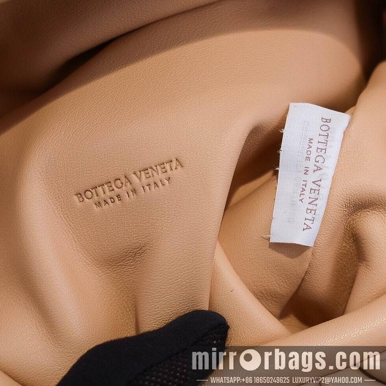 Bottega Veneta Replica Bags AD22159 22X13X5