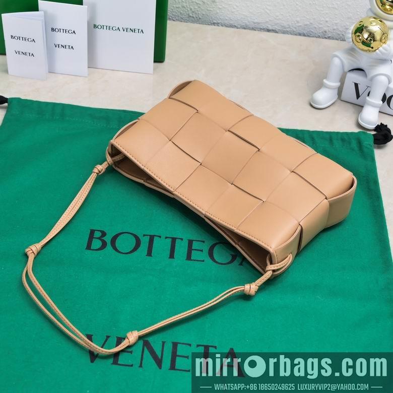 Bottega Veneta Replica Bags 7741 22.5X13.5X4.5cm EL 3