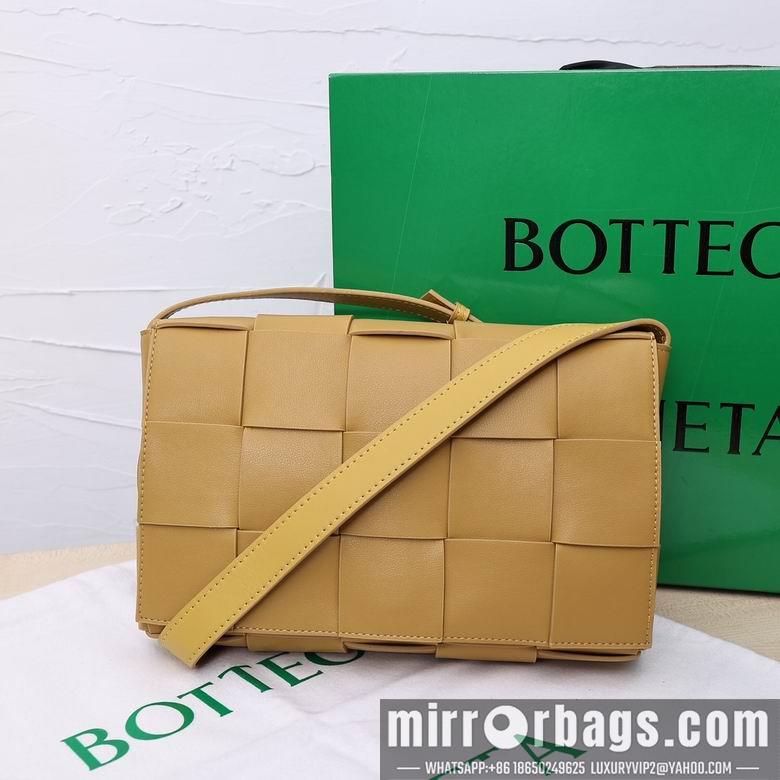 Bottega Veneta Replica Bags Cassette 3030 26X8X18cm XMY 4