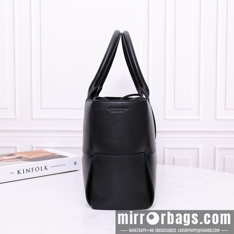 Bottega Veneta Replica Bags 2218 36x22x12 cm dl02