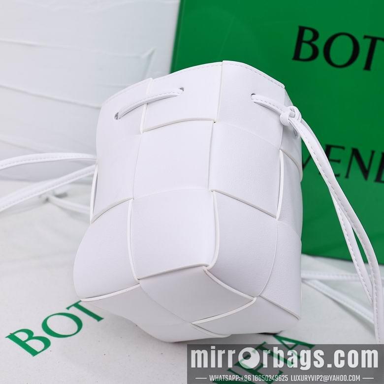 Bottega Veneta Replica Bags 8585 14X9X9cm YG 2