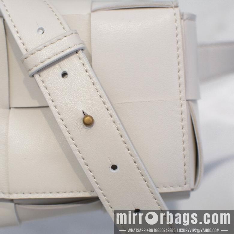 Bottega Veneta Replica Bags 6815 17.5x9.5x5cm DL 7