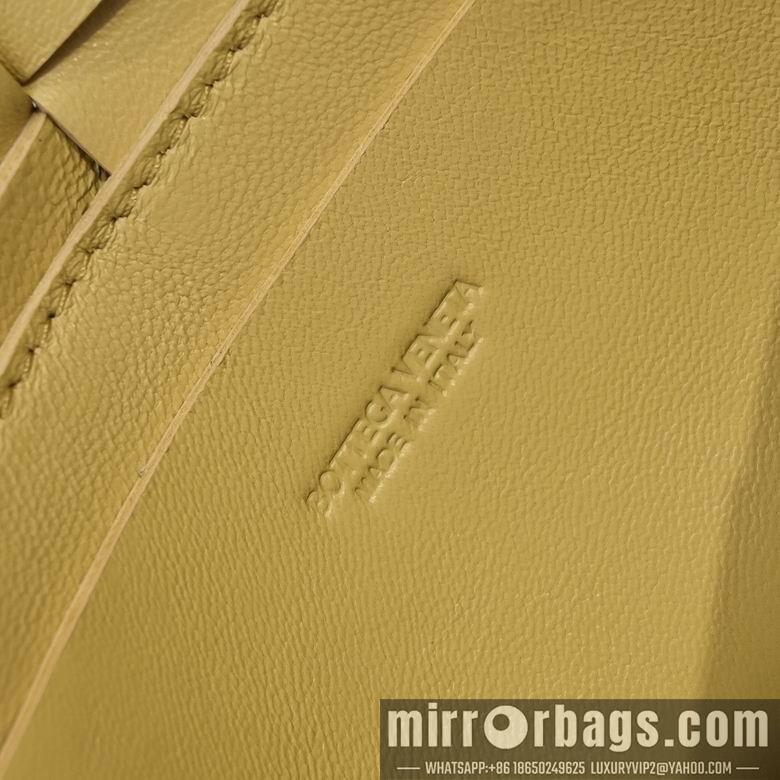 Bottega Veneta Replica Bags 6815 17.5x9.5x5cm DL 1