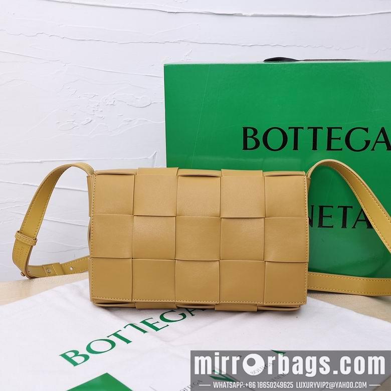 Bottega Veneta Replica Bags Cassette 3030 26X8X18cm XMY 4