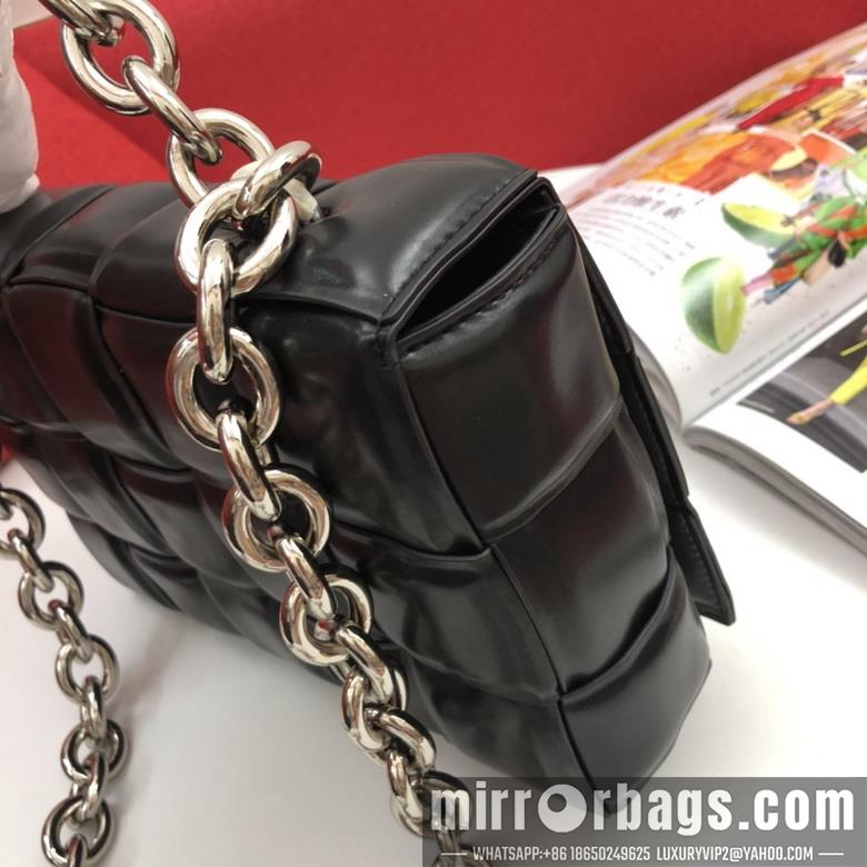 Bottega Veneta Replica Bags padded cassette 9942 26cm JY 7