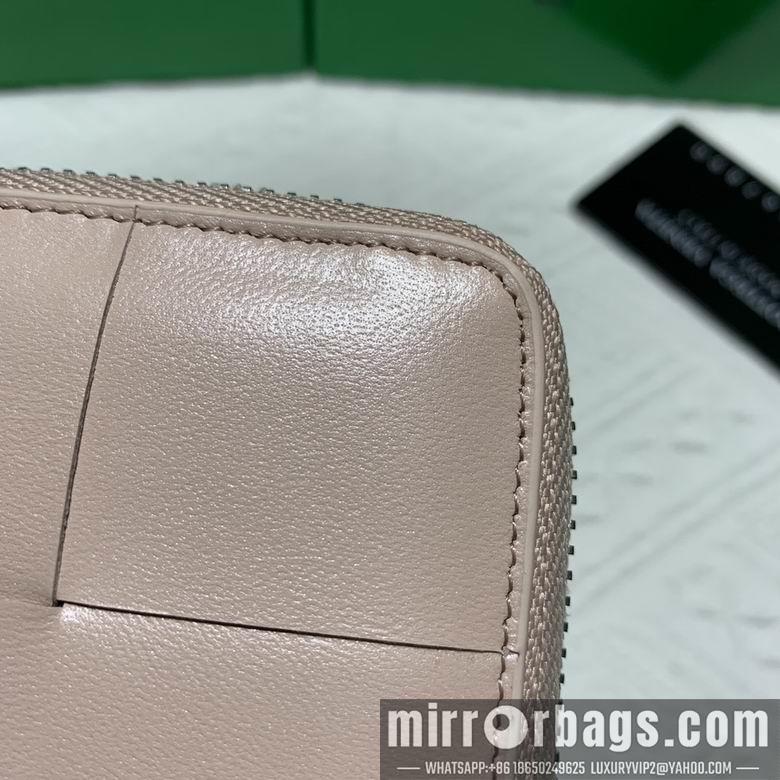 Bottega Veneta Replica Bags 2022A YG 2