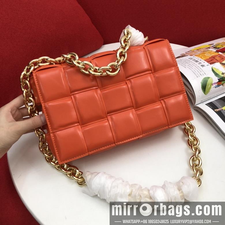 Bottega Veneta Replica Bags padded cassette 9942 26cm JY 9